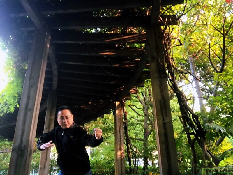 自故深情好受伤的第二张照片--北京基督教相亲网